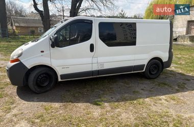 Грузопассажирский фургон Renault Trafic 2005 в Николаеве