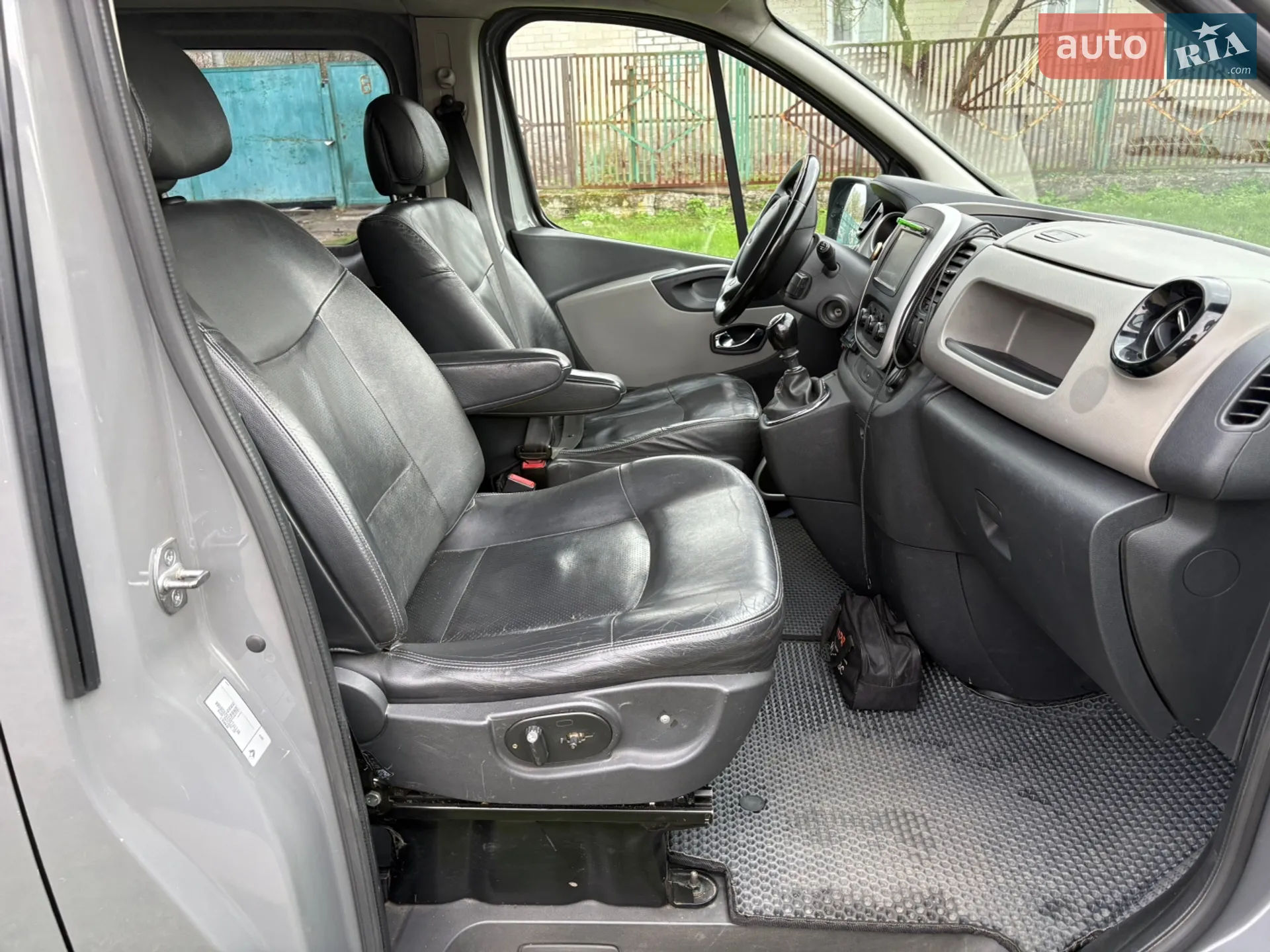 2014 Renault Trafic - мініатюра 10