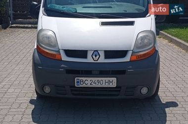 Минивэн Renault Trafic 2003 в Стрые