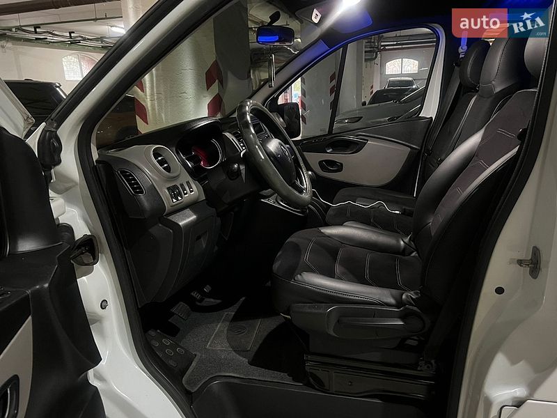 Мінівен Renault Trafic 2018 в Одесі