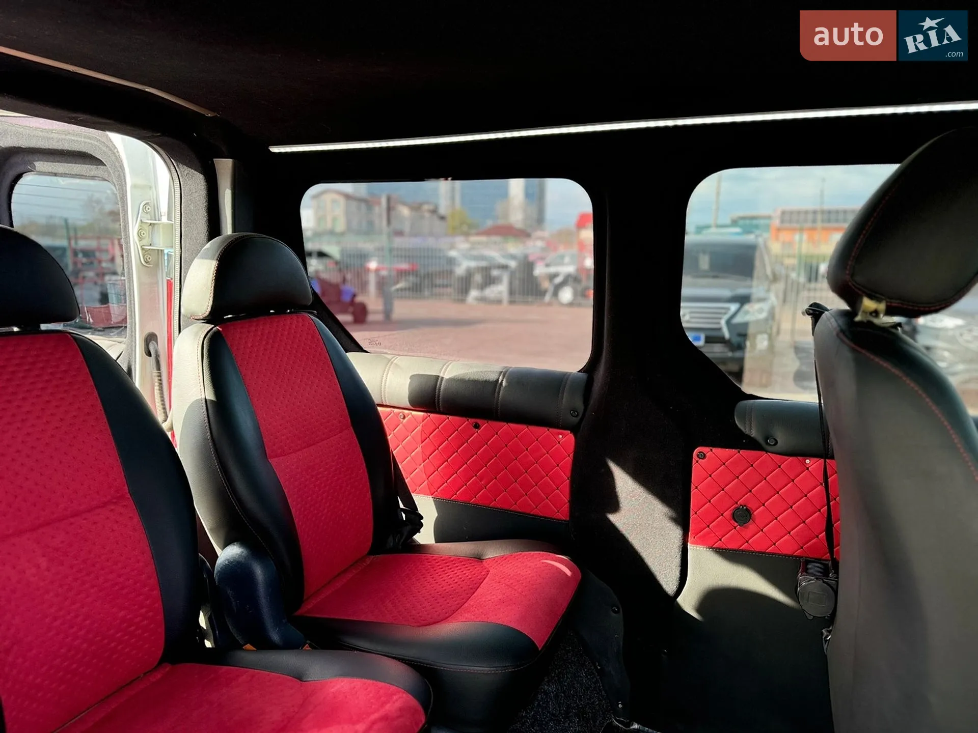 2019 Renault Trafic - мініатюра 43