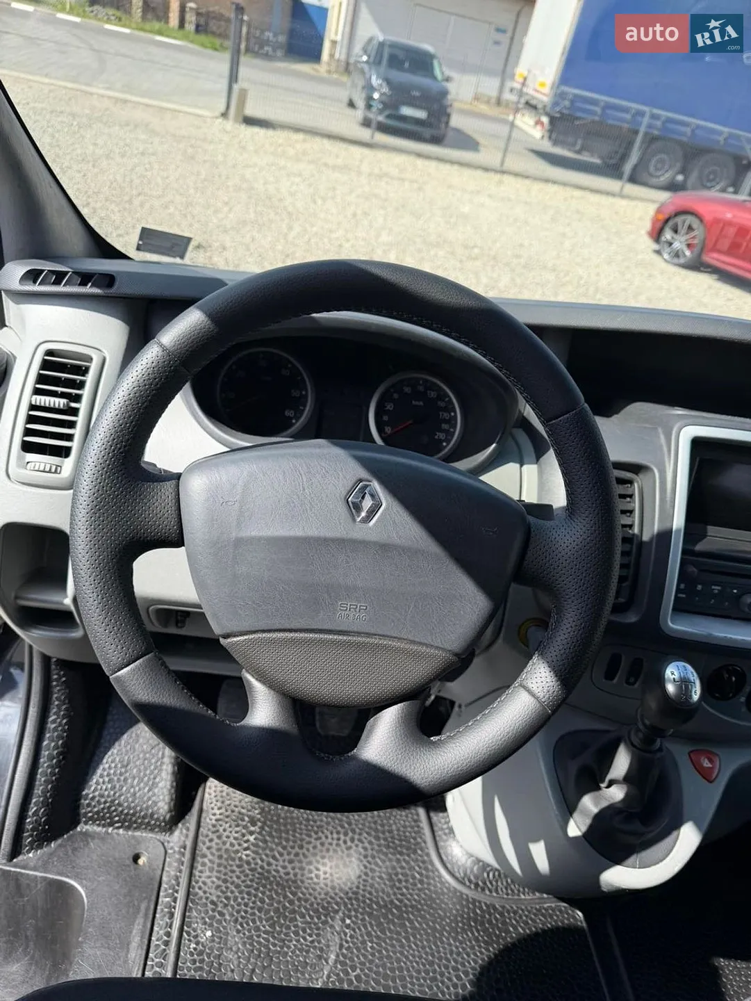 2014 Renault Trafic - мініатюра 10