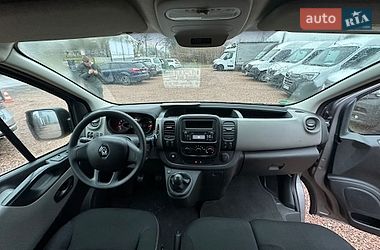 Грузопассажирский фургон Renault Trafic 2018 в Ровно