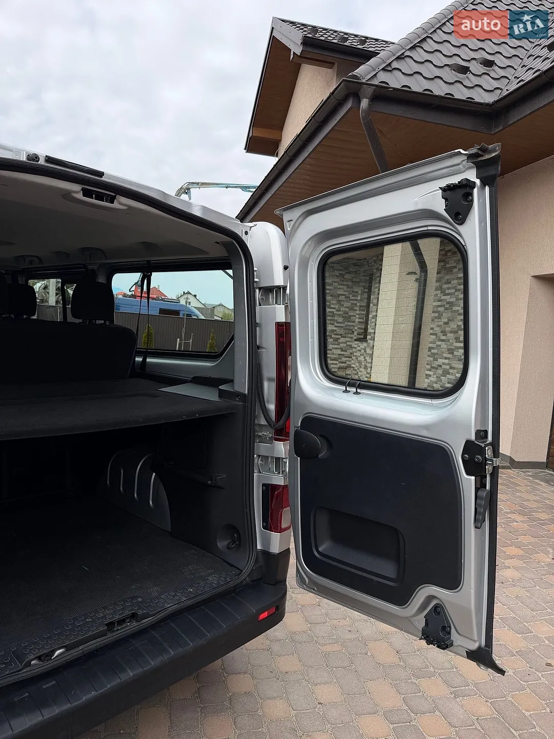 2017 Renault Trafic - мініатюра 35