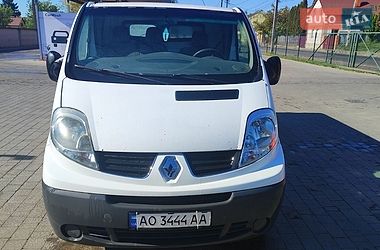 Грузовой фургон Renault Trafic 2011 в Ужгороде