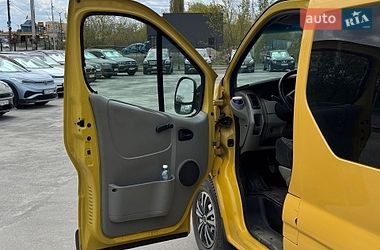 Минивэн Renault Trafic 2003 в Каменец-Подольском