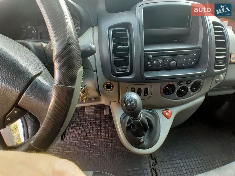 Микроавтобус Renault Trafic 2013 в Виннице