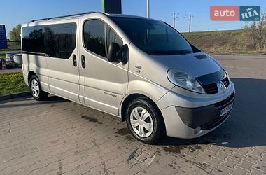 Мінівен Renault Trafic 2011 в Конотопі
