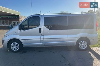 Мінівен Renault Trafic 2011 в Конотопі