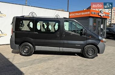 Минивэн Renault Trafic 2006 в Ровно