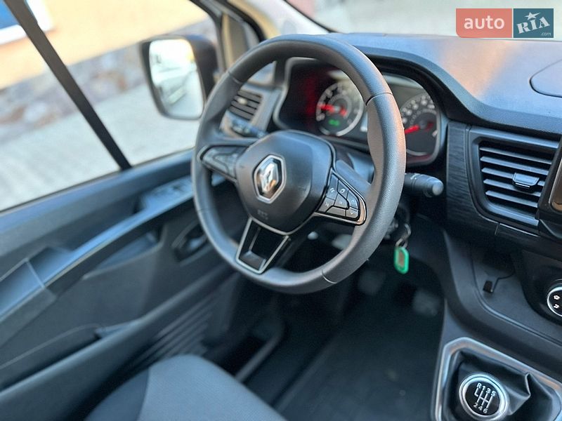 Грузовой фургон Renault Trafic 2022 в Бродах