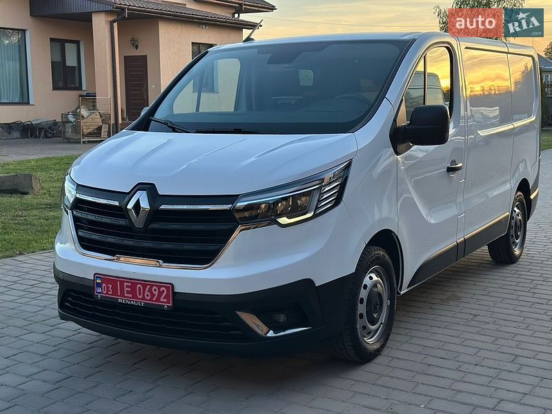 Грузовой фургон Renault Trafic 2022 в Бродах