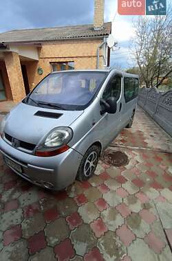 Минивэн Renault Trafic 2004 в Здолбунове