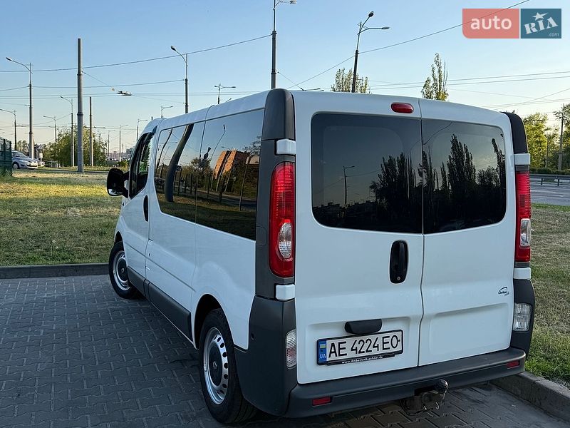 Минивэн Renault Trafic 2009 в Днепре
