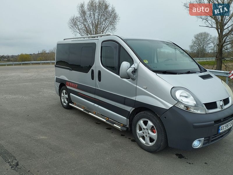 Минивэн Renault Trafic 2005 в Балаклее