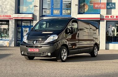 Грузовой фургон Renault Trafic 2012 в Бродах