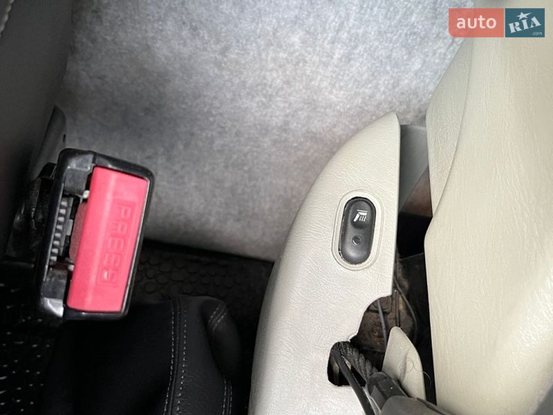 Грузовой фургон Renault Trafic 2012 в Бродах