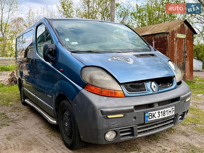 Минивэн Renault Trafic 2005 в Кропивницком