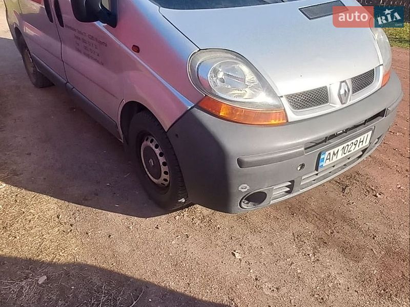Renault Trafic 2004
