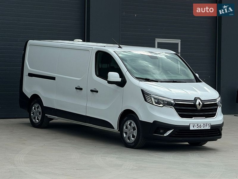 Грузовой фургон Renault Trafic 2023 в Дубно