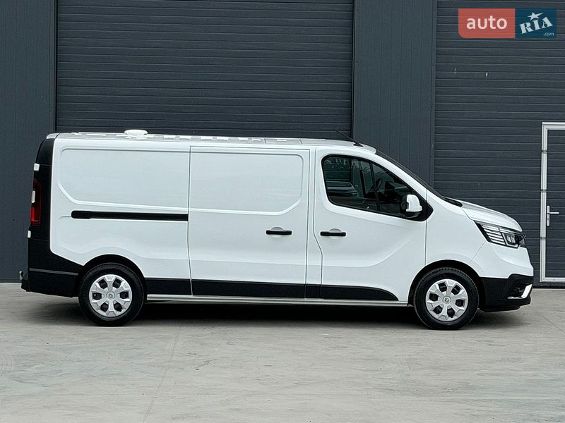 Грузовой фургон Renault Trafic 2023 в Дубно