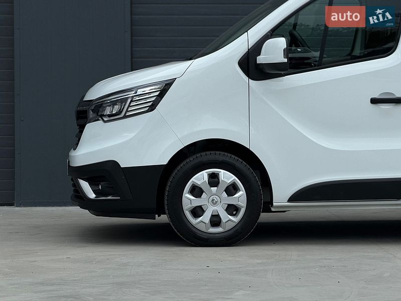 Грузовой фургон Renault Trafic 2023 в Дубно