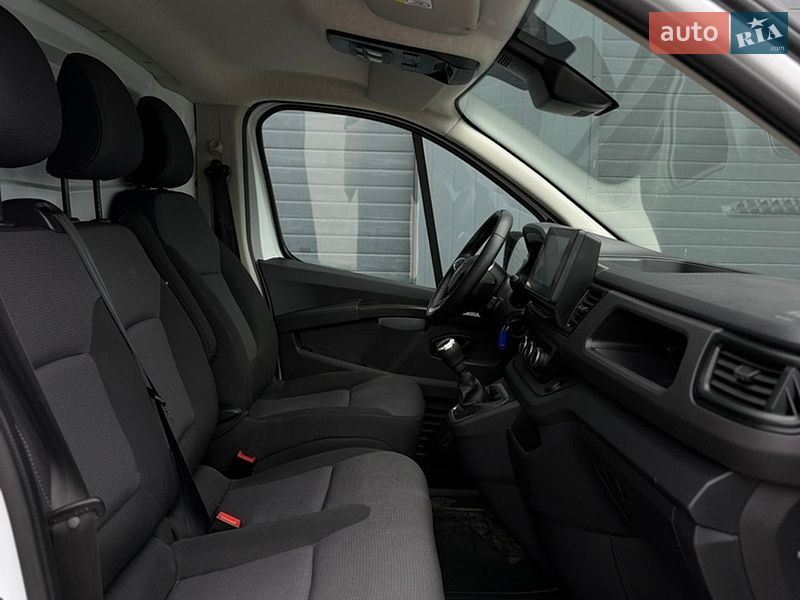 Грузовой фургон Renault Trafic 2023 в Дубно