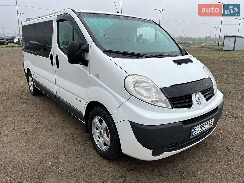 Минивэн Renault Trafic 2007 в Львове