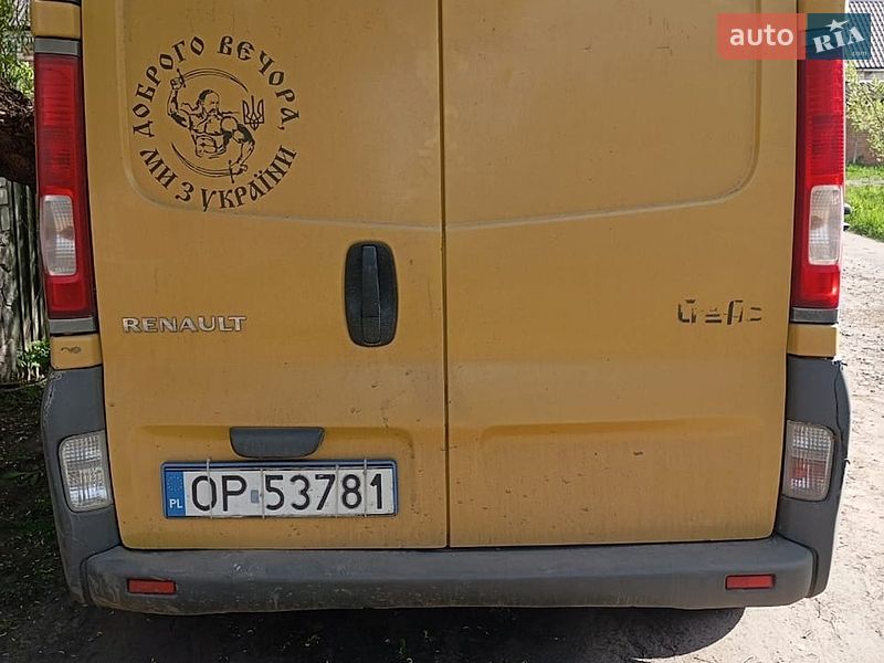 Грузопассажирский фургон Renault Trafic 2006 в Харькове фото Грузопассажирский фургон Renault Trafic 2006 в Харькове