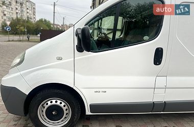 Вантажний фургон Renault Trafic 2014 в Рівному