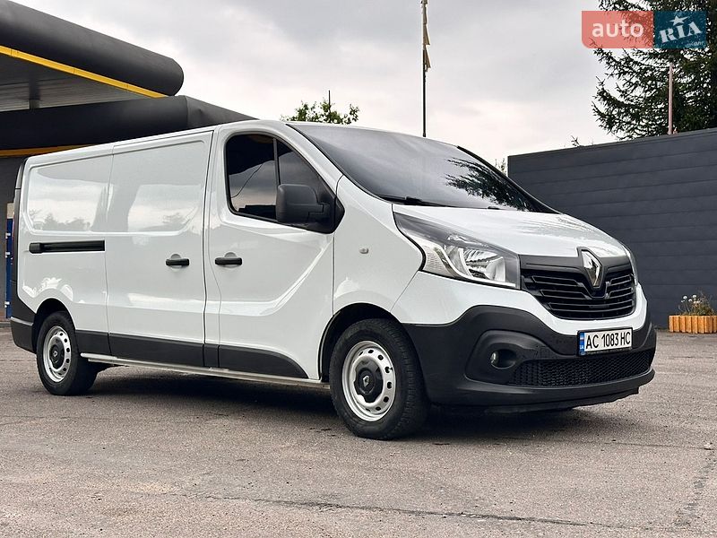 Вантажний фургон Renault Trafic 2019 в Івано-Франківську