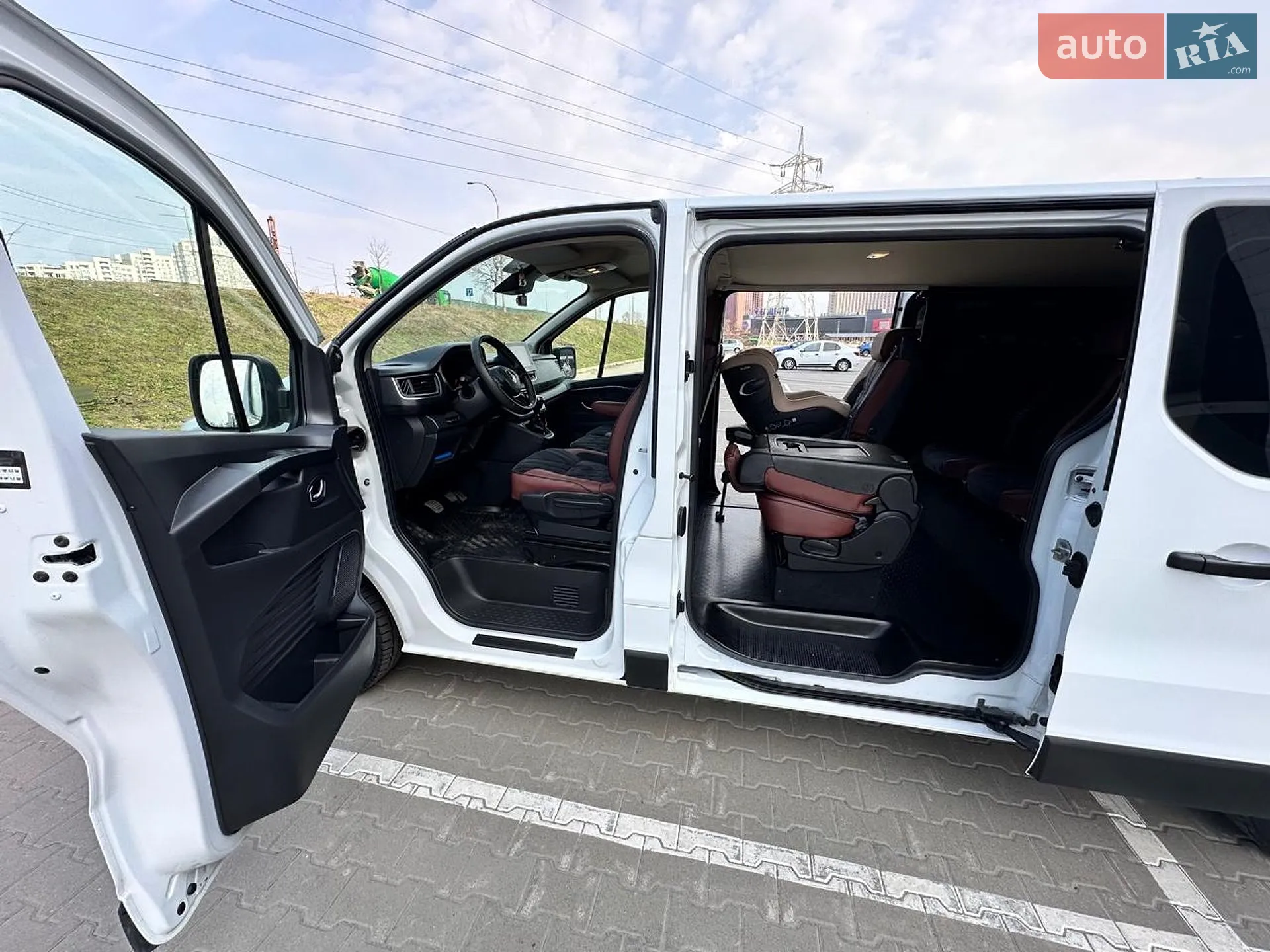 2022 Renault Trafic - мініатюра 19