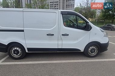 Грузовой фургон Renault Trafic 2017 в Киеве