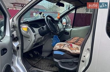 Мінівен Renault Trafic 2004 в Овручі фото 11 Мінівен Renault Trafic 2004 в Овручі