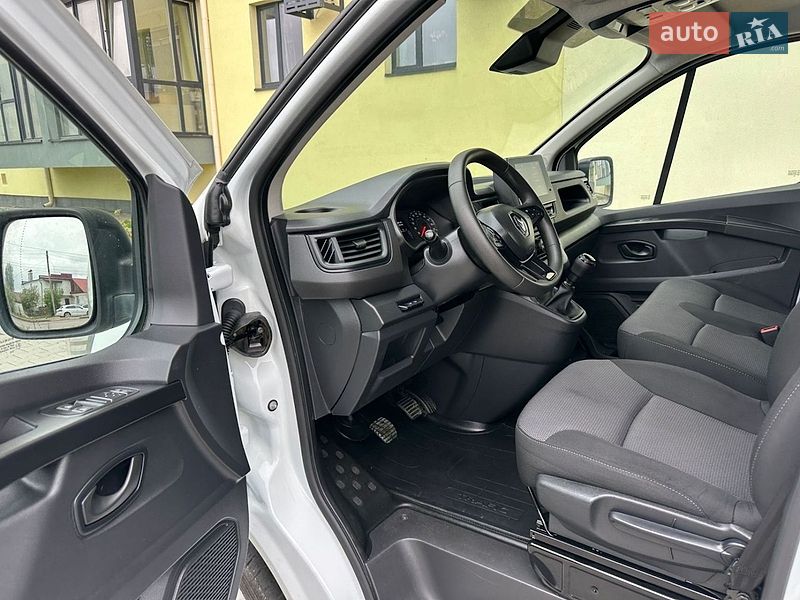Грузовой фургон Renault Trafic 2023 в Киеве