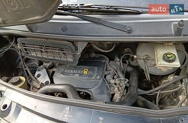 Минивэн Renault Trafic 2005 в Белогорье