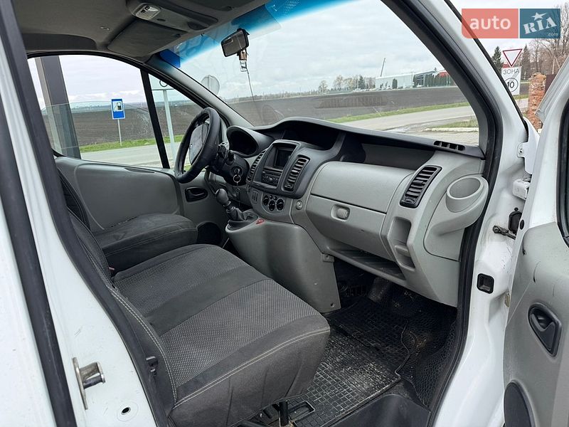 Грузовой фургон Renault Trafic 2012 в Красилове