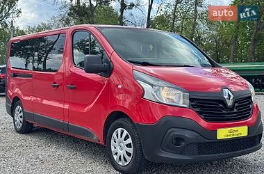 Мінівен Renault Trafic 2016 в Умані