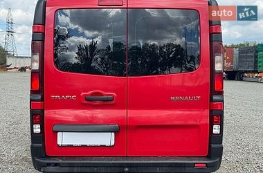 Мінівен Renault Trafic 2016 в Умані