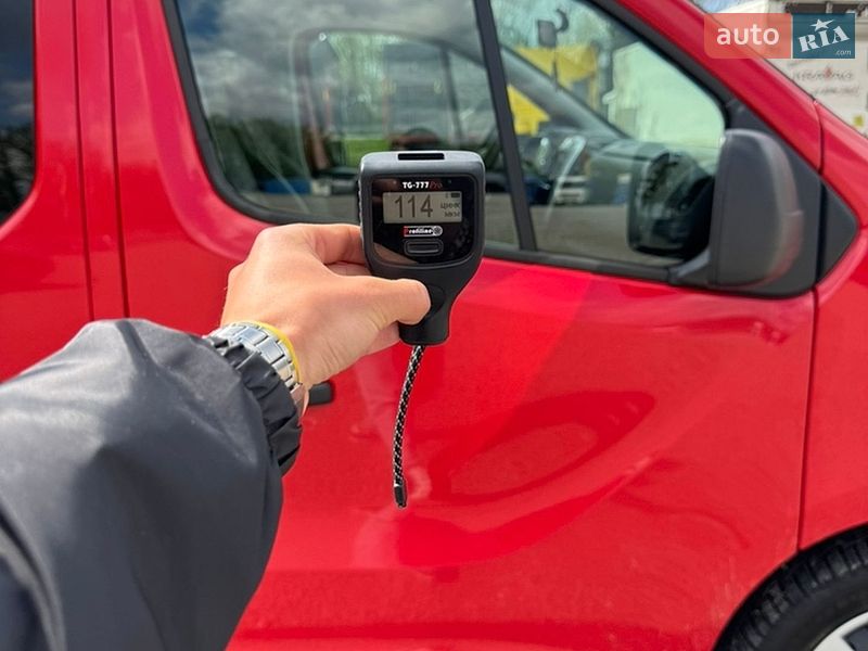 Мінівен Renault Trafic 2016 в Умані