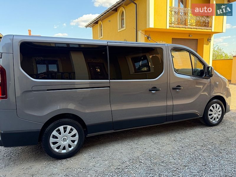 Мінівен Renault Trafic 2017 в Львові