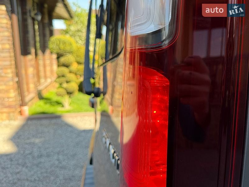Мінівен Renault Trafic 2017 в Львові