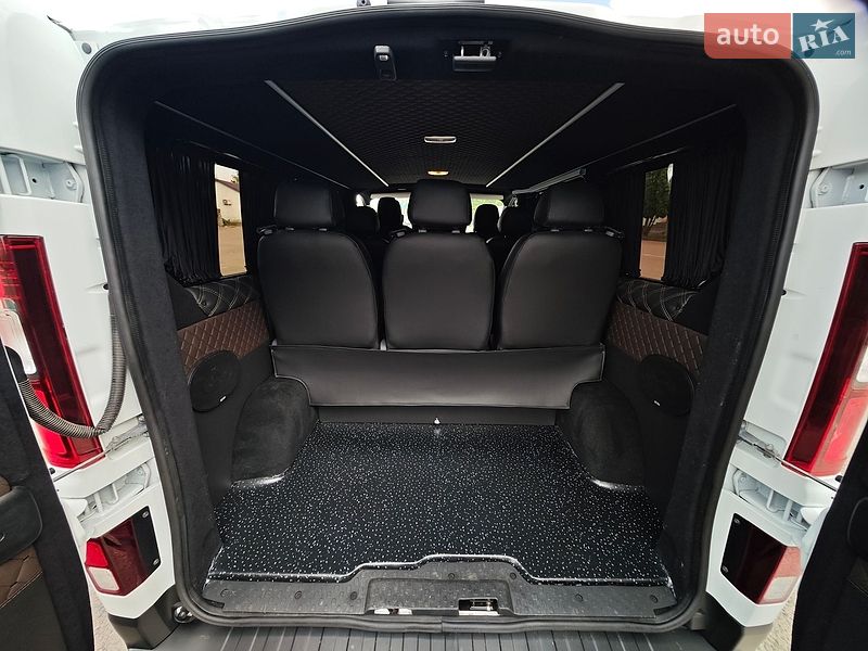 Минивэн Renault Trafic 2022 в Дубно