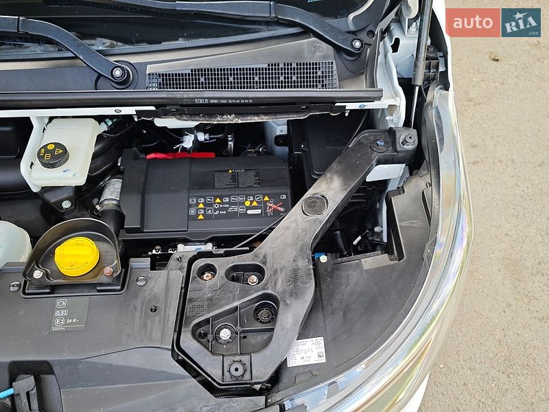 Минивэн Renault Trafic 2022 в Дубно