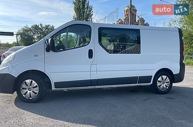 Вантажопасажирський фургон Renault Trafic 2012 в Вінниці