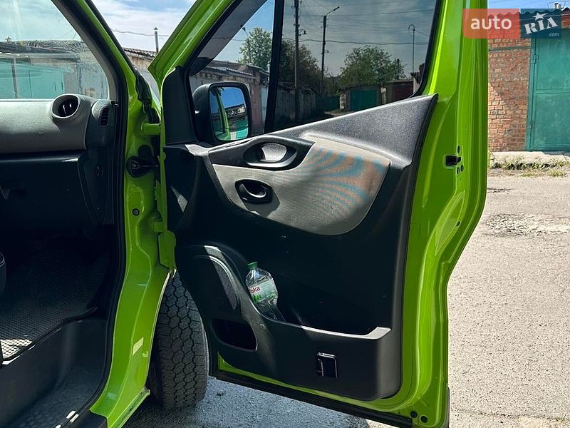 Минивэн Renault Trafic 2016 в Харькове фото 15 Минивэн Renault Trafic 2016 в Харькове