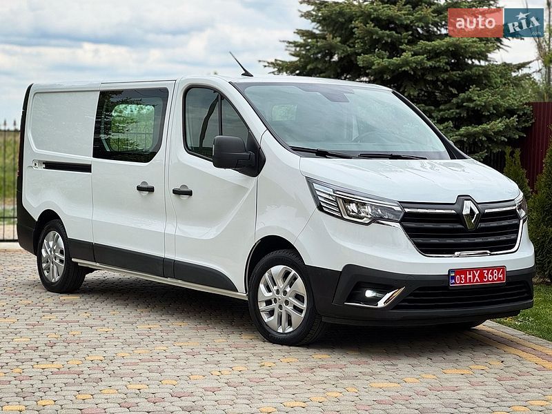 Вантажний фургон Renault Trafic 2023 в Дрогобичі