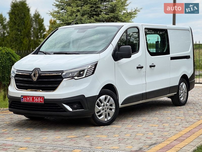 Вантажний фургон Renault Trafic 2023 в Дрогобичі