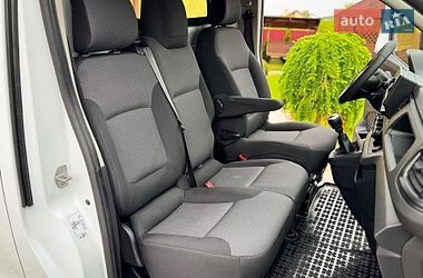 Вантажний фургон Renault Trafic 2023 в Дрогобичі