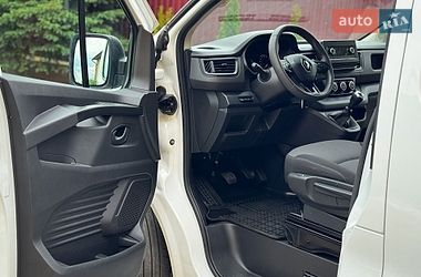 Вантажний фургон Renault Trafic 2023 в Дрогобичі